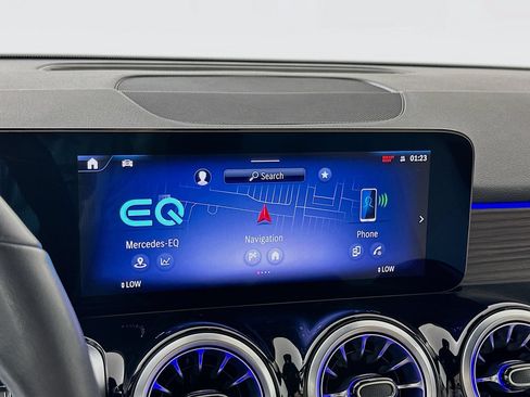 Certified 2025 Mercedes-Benz EQB 250+ image 16