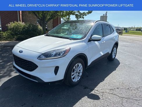 Used 2021 Ford Escape SE w/ Convenience Package AWD/4WD image 1