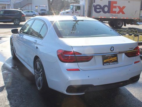 Used 2019 BMW 740i w/ Executive Package image 2
