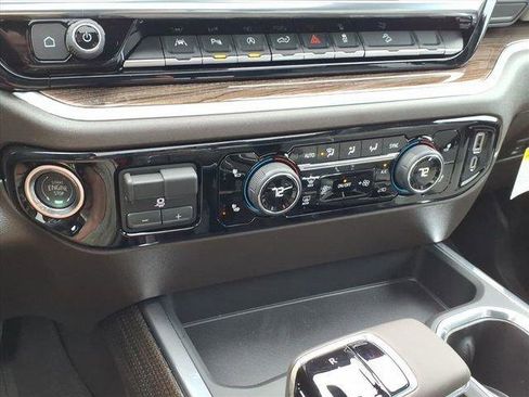 New 2026 Chevrolet Silverado 1500 LT Trail Boss w/ LT Trail Boss Premium Package AWD/4WD image 23