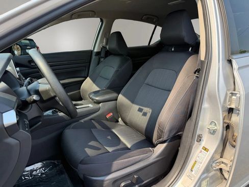 Used 2020 Nissan Altima 2.5 S FWD image 17