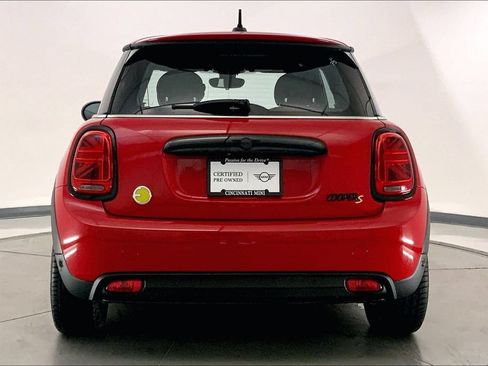 Used 2024 MINI Cooper SE FWD image 3