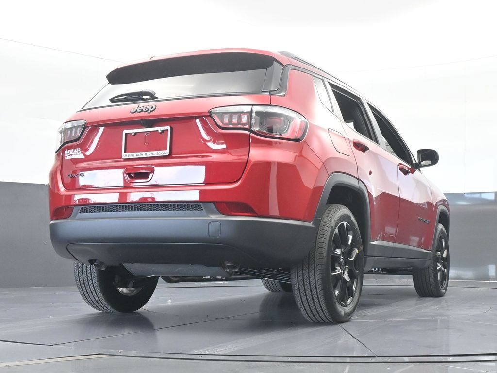 New 2026 Jeep Compass Latitude AWD/4WD image 52