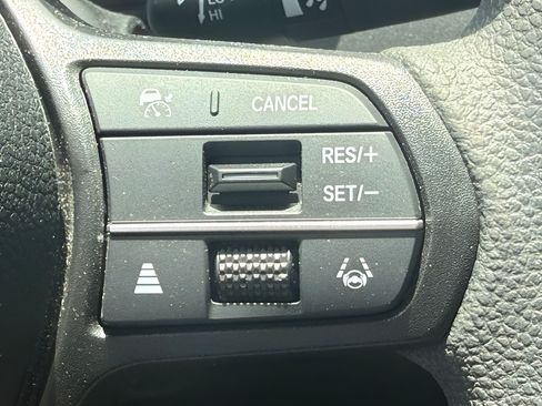 Used 2023 Honda Accord EX image 16