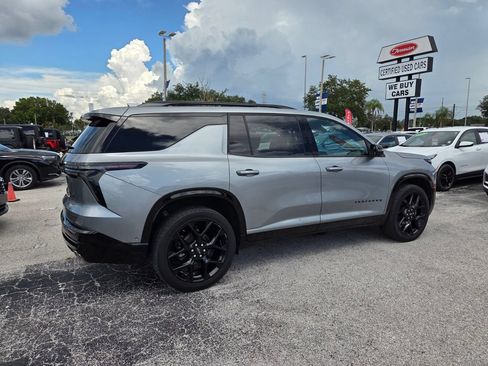 Used 2024 Chevrolet Traverse RS w/ LPO, Floor Liner Package FWD image 14
