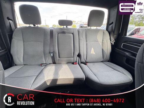 Used 2024 RAM 2500 Big Horn AWD/4WD image 17