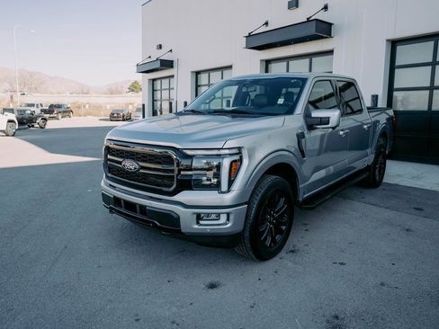 Used 2024 Ford F150 Lariat image 3