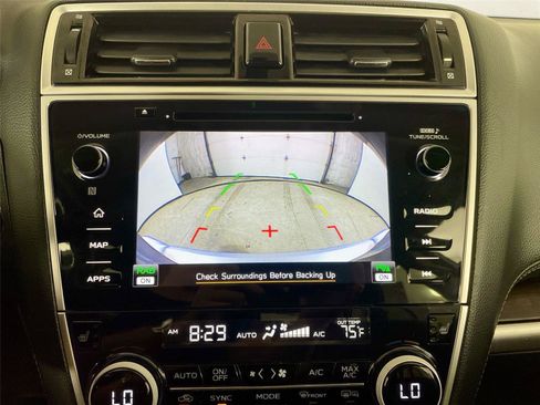 Used 2019 Subaru Outback 2.5i Limited AWD/4WD image 6