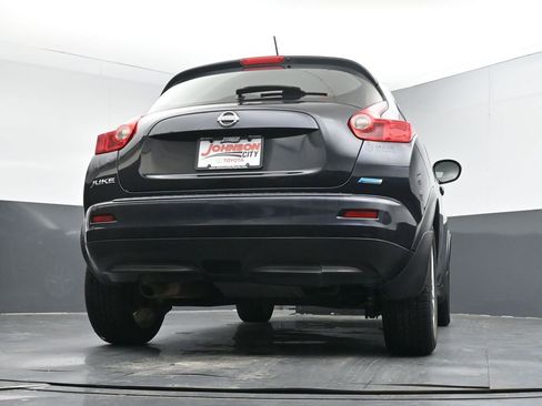 Used 2014 Nissan Juke S FWD image 34