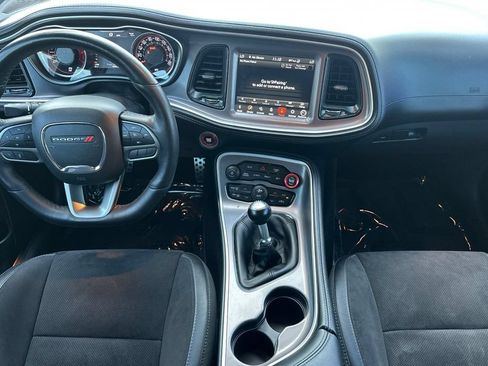 Used 2022 Dodge Challenger R/T Scat Pack RWD image 15