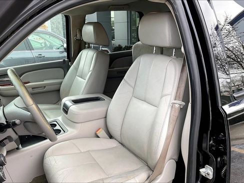 Used 2009 Chevrolet Silverado 1500 LTZ w/ Safety Package image 28