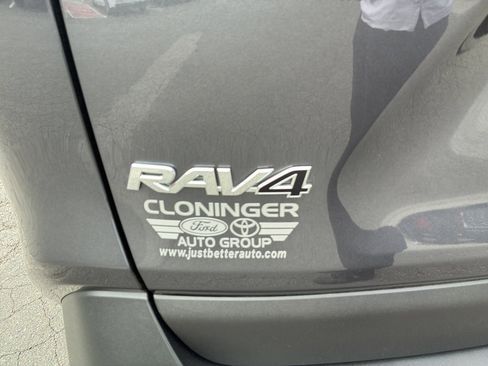 Used 2025 Toyota RAV4 LE image 9