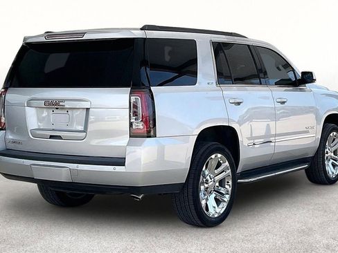 Used 2018 GMC Yukon SLT w/ Premium Edition RWD image 2