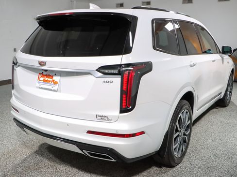 Used 2023 Cadillac XT6 Sport AWD/4WD image 7