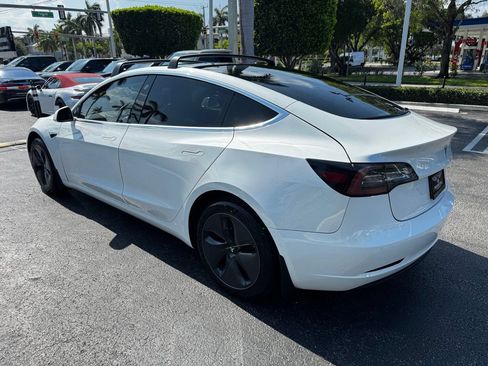 Used 2020 Tesla Model 3 Standard Range Plus RWD image 7