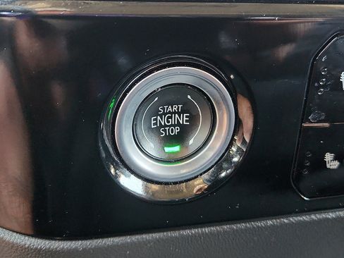 Used 2024 GMC Sierra 1500 Elevation AWD/4WD image 16