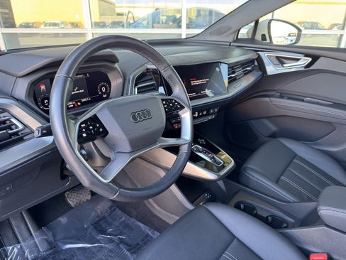 Used 2022 Audi Q4 e-tron Premium Plus w/ Premium Plus image 36