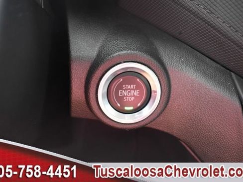 Used 2023 Chevrolet TrailBlazer LT w/ Convenience Package FWD image 36