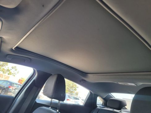 Used 2023 Chevrolet Malibu LT image 9