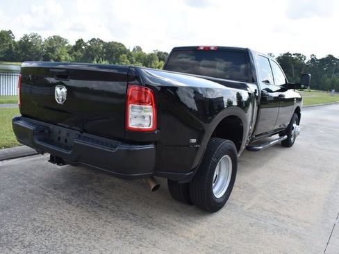 Used 2020 RAM 3500 Tradesman RWD image 4