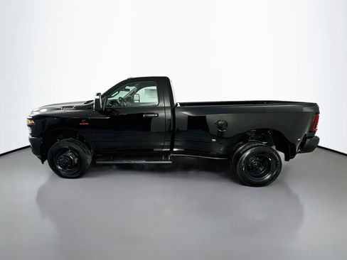 New 2026 RAM 3500 Tradesman AWD/4WD image 4