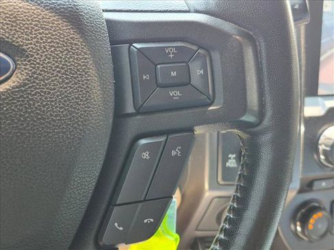 Used 2018 Ford F150 XLT w/ Equipment Group 302A Luxury AWD/4WD image 14