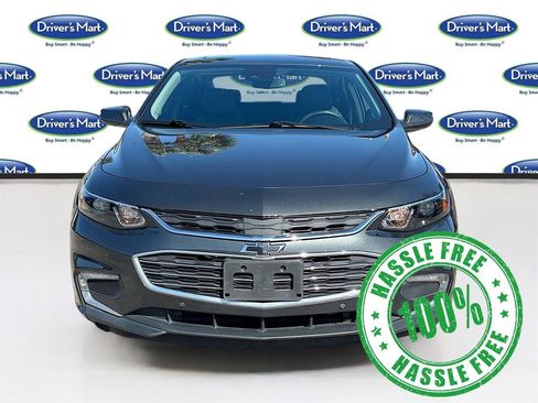 Used 2017 Chevrolet Malibu Premier w/ Premier Sun and Wheel Package FWD image 2