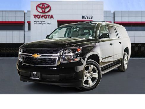 Used 2017 Chevrolet Suburban LS w/ All-Season Package image 1