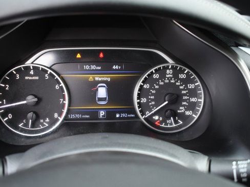 Used 2017 Nissan Murano S image 31