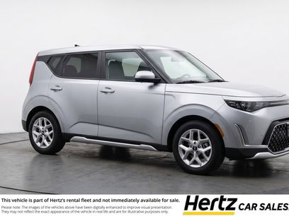 Used 2025 Kia Soul LX w/ LX Technology Package