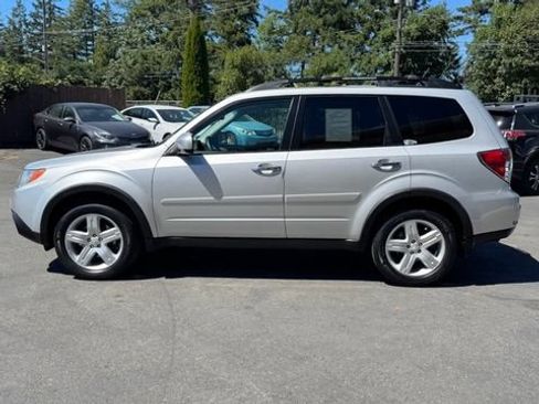 Used 2009 Subaru Forester 2.5X w/ Rugged Pkg 1F AWD/4WD image 4