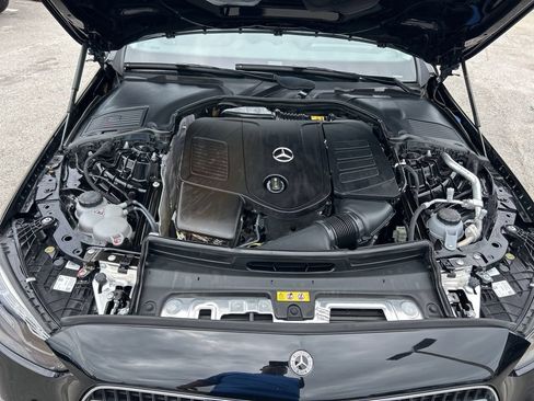 Used 2025 Mercedes-Benz C 300 Sedan image 16