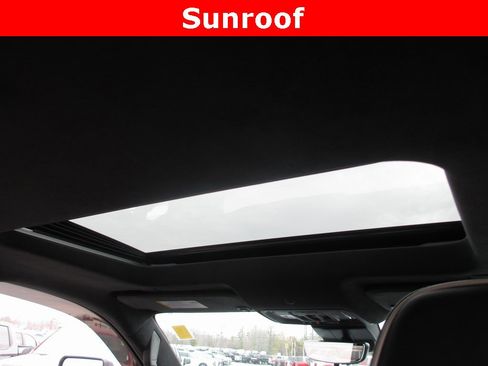 Used 2024 GMC Sierra 2500 Denali Ultimate image 17