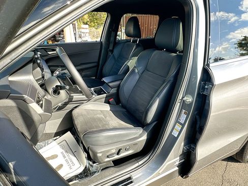 Used 2024 Mitsubishi Outlander SE Black Edition FWD image 21