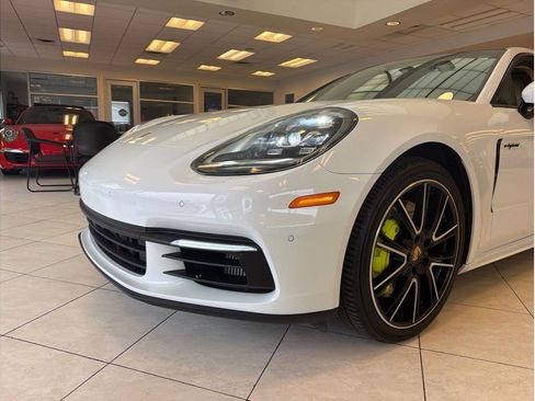 Used 2019 Porsche Panamera 4 AWD/4WD image 45