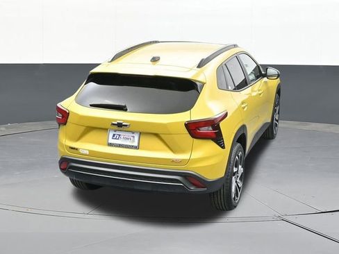 Used 2024 Chevrolet Trax RS w/ Driver Confidence Package image 59