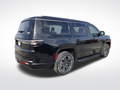 New 2026 Jeep Grand Wagoneer 4WD image 3