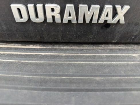 Used 2023 Chevrolet Tahoe Premier image 11