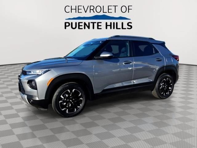 Used 2023 Chevrolet TrailBlazer LT w/ Convenience Package FWD image 3