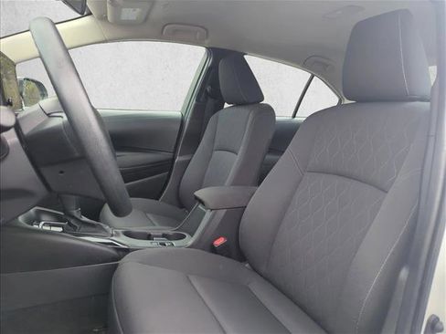 Certified 2025 Toyota Corolla LE image 18