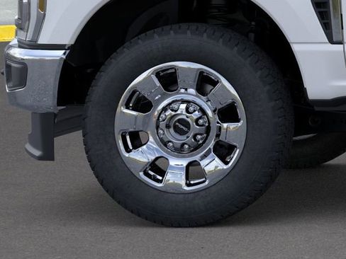 New 2026 Ford F250 Lariat w/ Chrome Package image 37