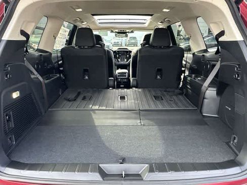 Certified 2025 Subaru Ascent Bronze Edition image 27