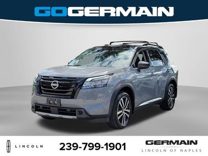 Used 2024 Nissan Pathfinder Platinum