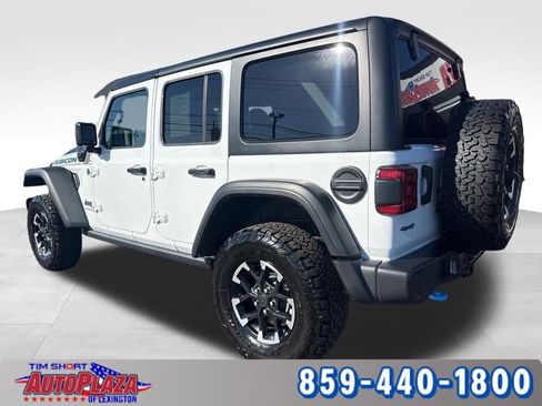 Used 2025 Jeep Wrangler Unlimited Rubicon 4xe w/ Convenience Group AWD/4WD image 2