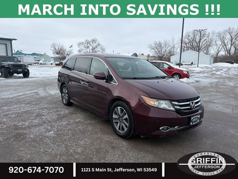 Used 2015 Honda Odyssey Touring Elite image 5
