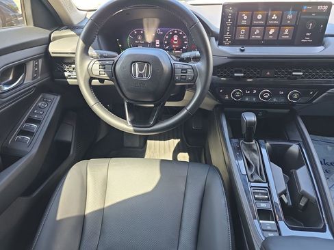 Used 2024 Honda Accord EX-L image 18