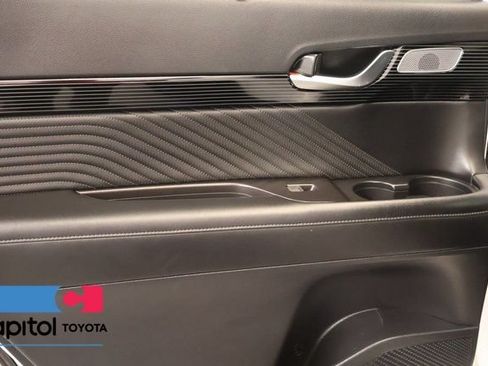 Used 2024 Hyundai Palisade Calligraphy AWD/4WD image 34