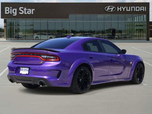 Used 2023 Dodge Charger Scat Pack RWD image 4