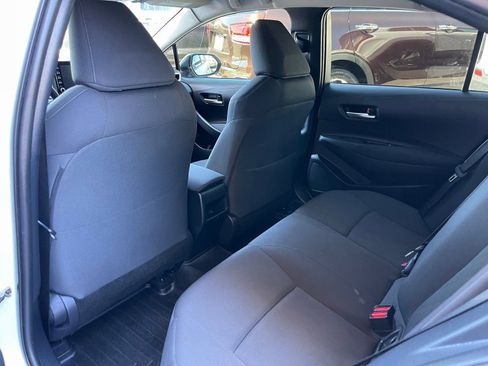 Used 2020 Toyota Corolla LE w/ Carpet Mat Package (TMS) image 17
