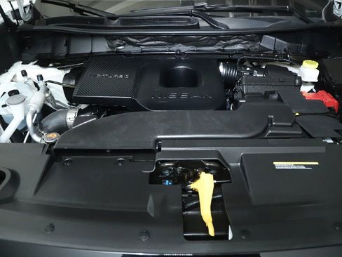Certified 2025 Nissan Murano SL AWD/4WD image 36